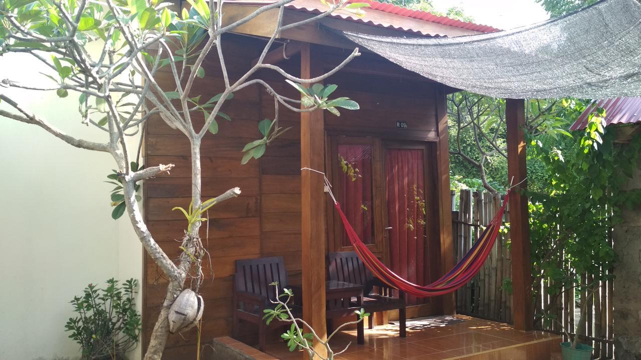 The Joe Bungalow Τζίλι Τραγουανγκάν Εξωτερικό φωτογραφία